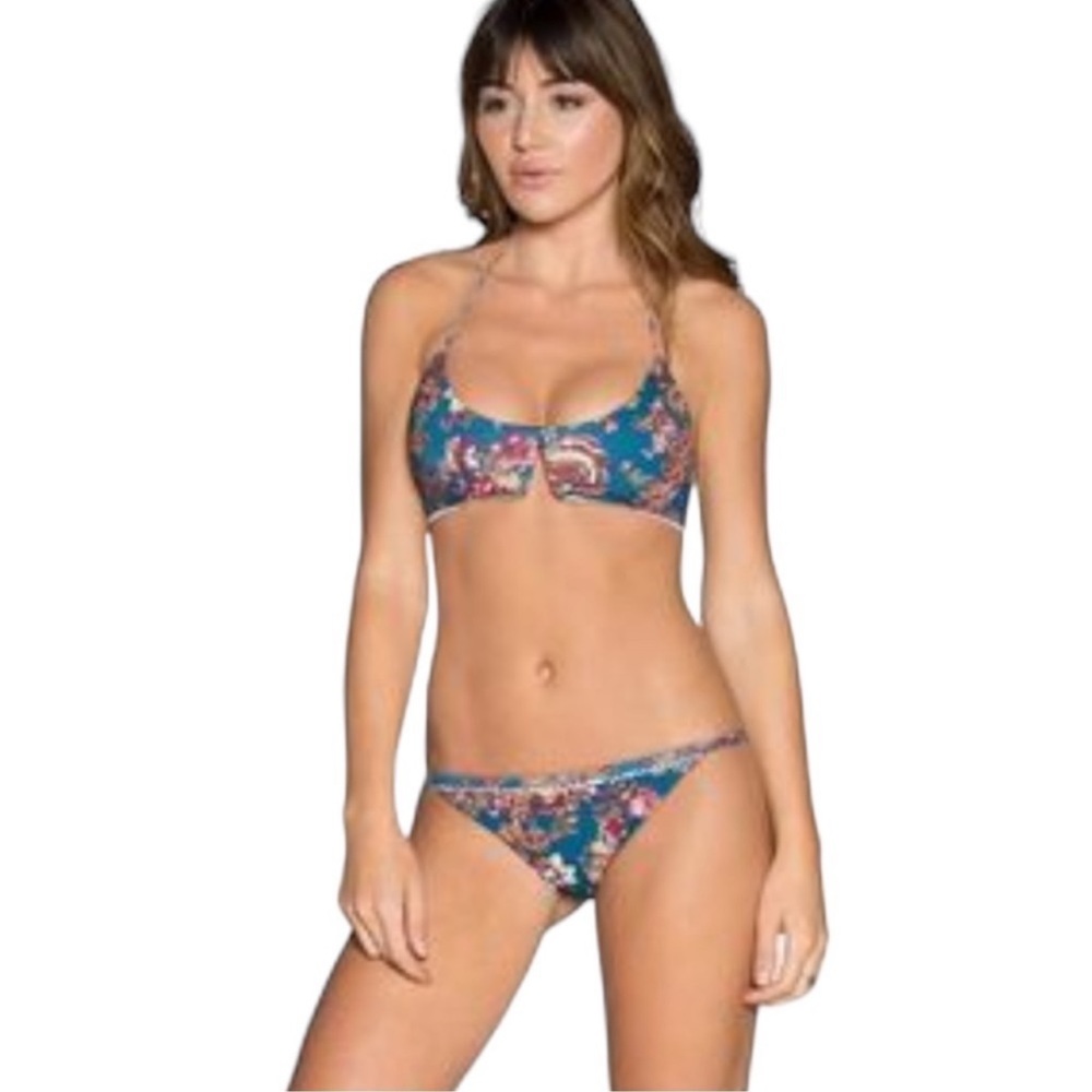 NWT - Tavik Antic Moderate Swim Bottom Terrace‎ Floral